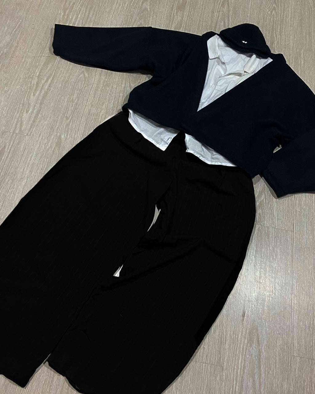 HIKARI ONYX CARDIGAN