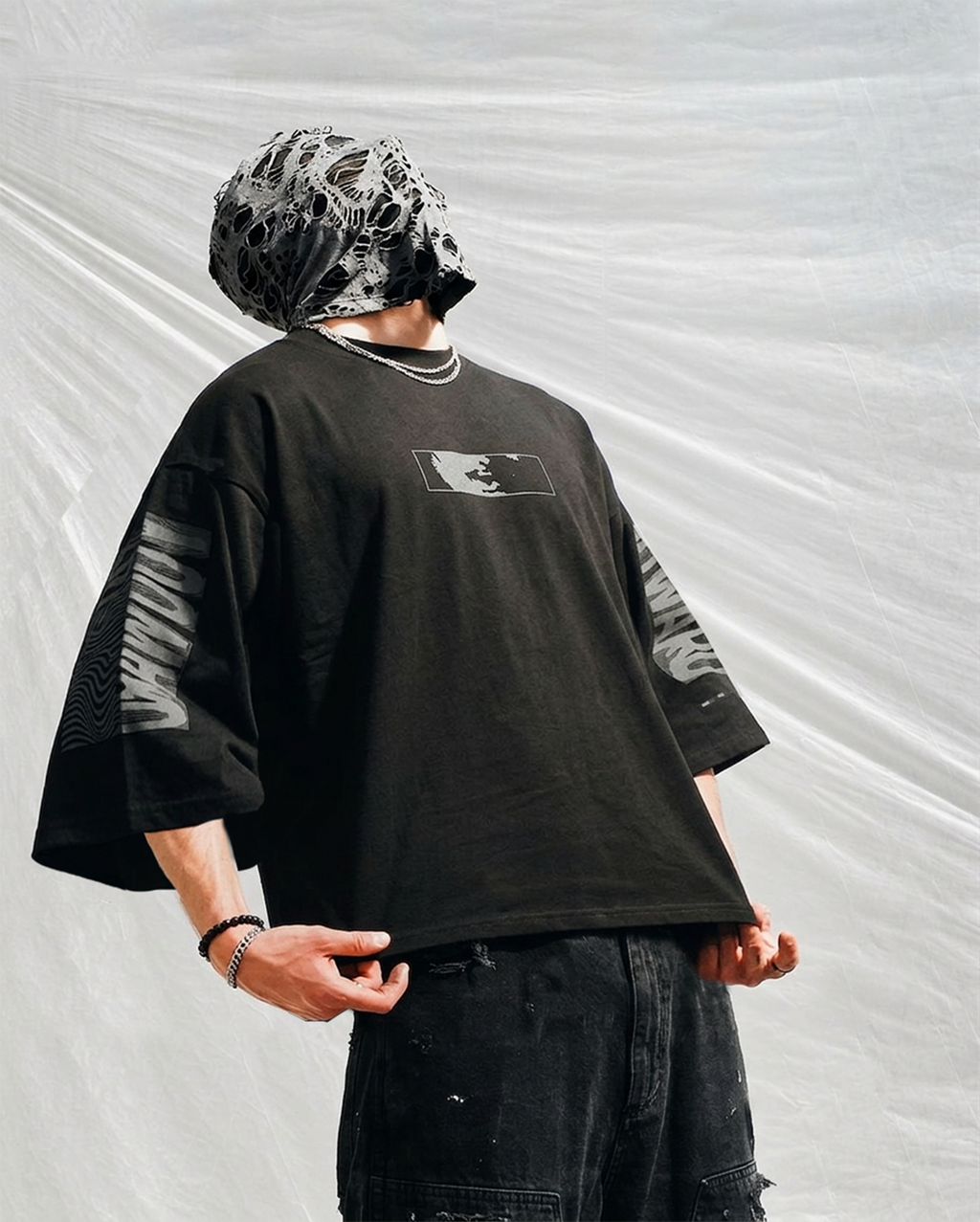 YUUWAKU T-SHIRT