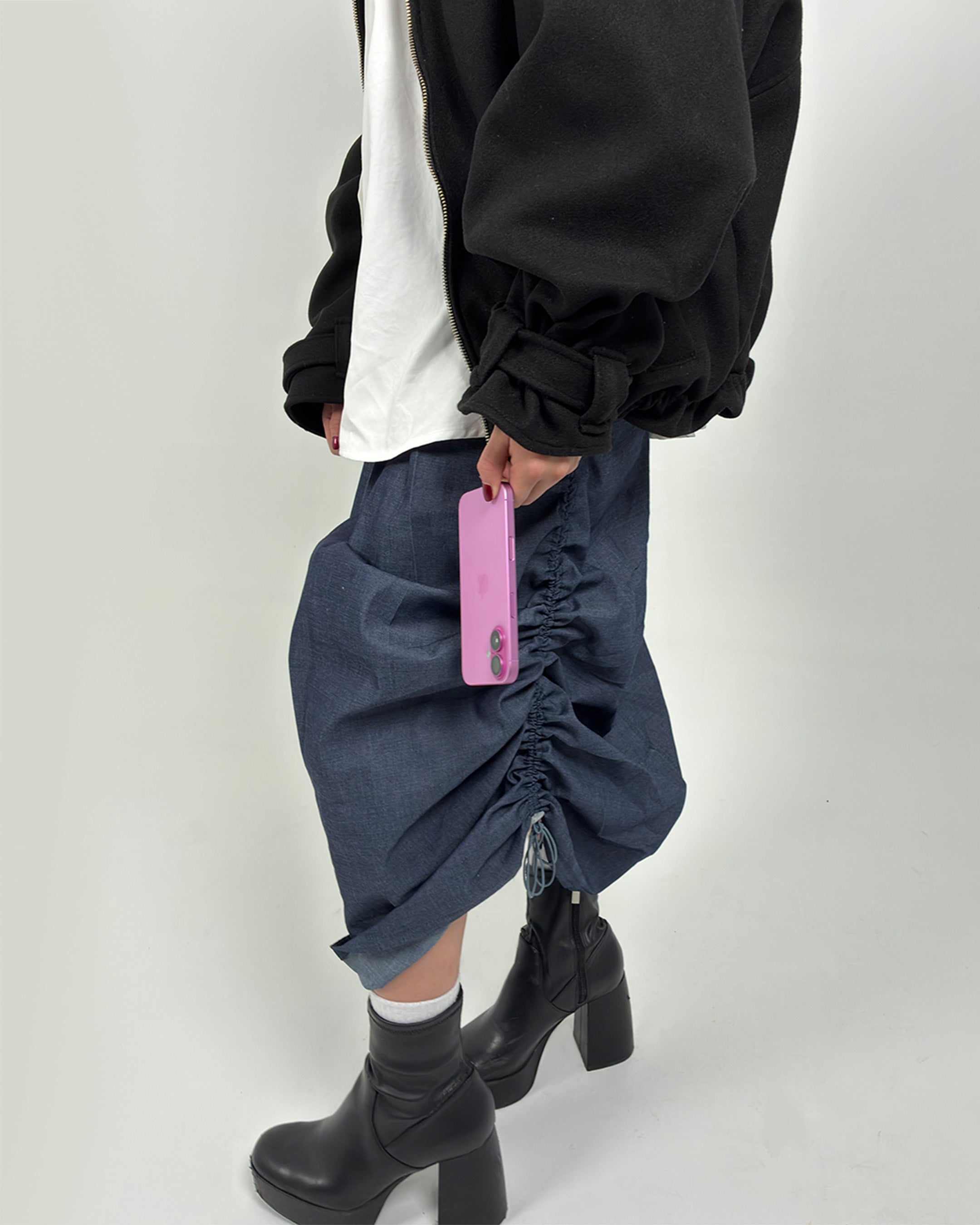 HIKARI CHAMBRAY PLEATS SKIRT